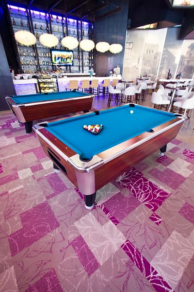 Interface俱乐部、游艺室和酒吧模块地毯