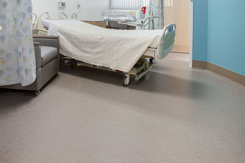 Hospital patients' room with nora rubber flooring