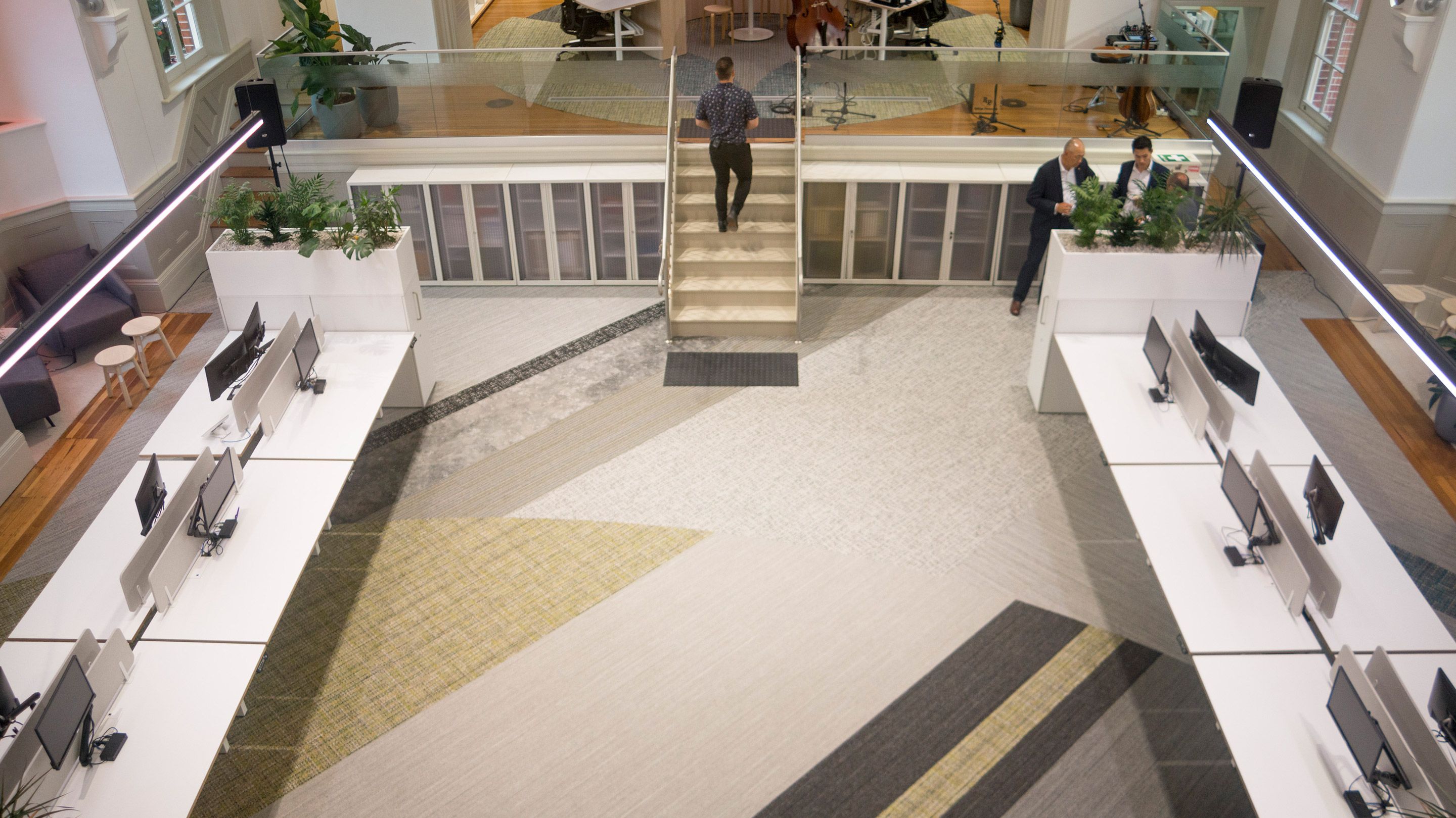 Commercial Carpet Tile Resilient Flooring Interface