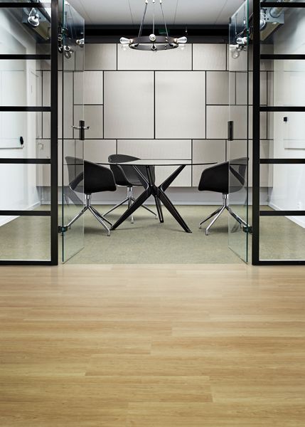 Level Set, Woodgrain