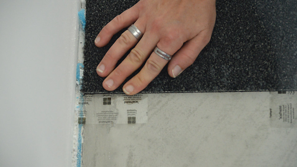  TacTiles могут использоваться практически везде, где используется ковровая плитка