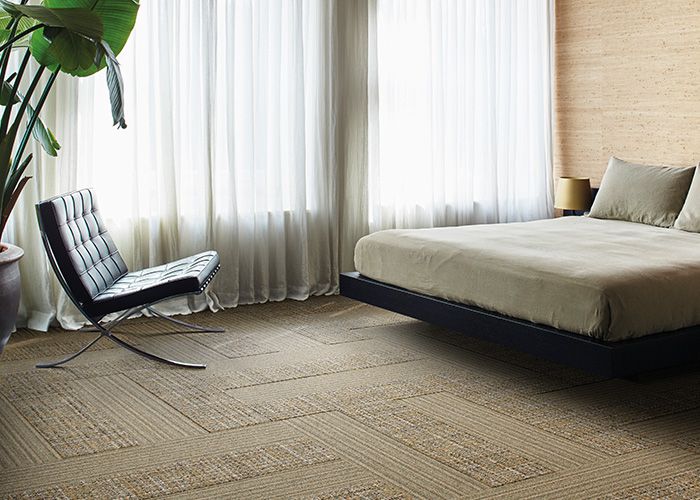 A neutral palette helps bring comfort and calm to the room. Products: WW865 – Dale Warp, WW895 – Dale Weave